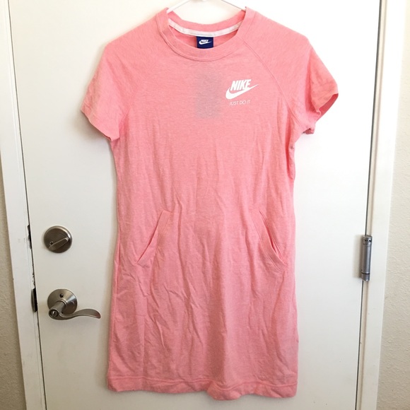 Nike Sportswear Vintage Girls Dress Pink Size L - Picture 6 of 6